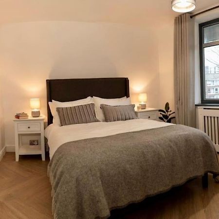 ロンドンUnique 3Bd Flat King Size Bedアパートメント エクステリア 写真